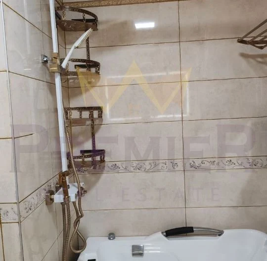 Тристаен апартамент, Изток -  - снимка 9 - Имоти Премиер