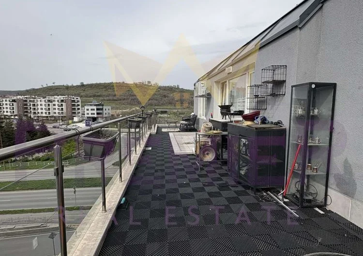 Тристаен апартамент – Изцяло обзаведен/Кайсиева градина – гр. Варна - - снимка 12 - Имоти Премиер