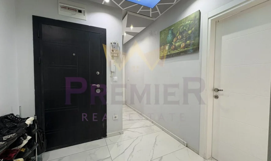 Тристаен апартамент – Изцяло обзаведен/Кайсиева градина – гр. Варна - - снимка 3 - Имоти Премиер