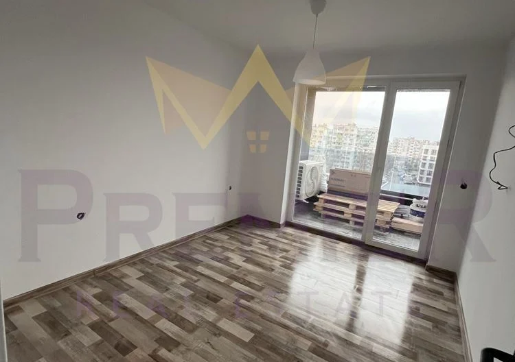 ТРИСТАЕН АПАРТАМЕНТ КАЙСИЕВА ГРАДИНА - - снимка 10 - Имоти Премиер