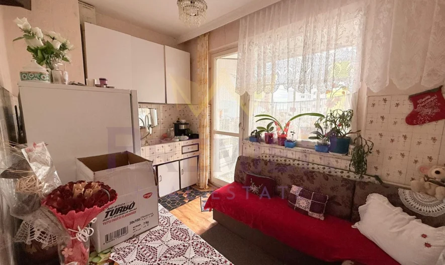 Тристаен Апартамент Кайсиева Градина гр.Варна -  - снимка 3 - Имоти Премиер