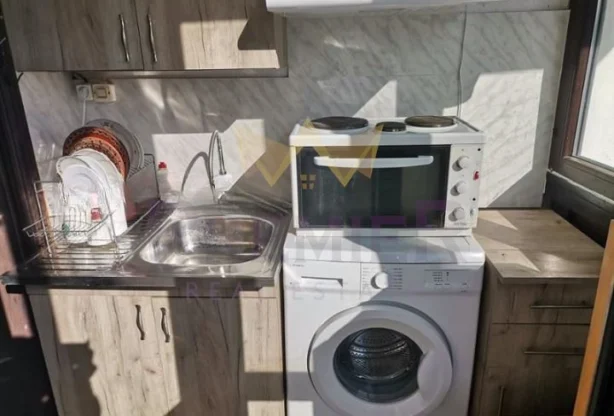 Агенция за недвижими имоти - Имоти Премиер - имот - 799354, Цена: 500 EUR