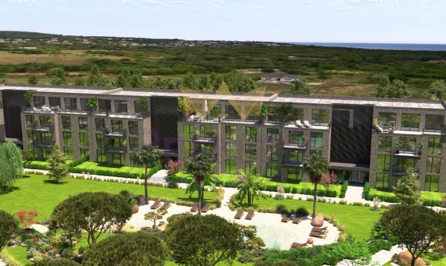 Тристаен апартамент к.к. Св.Св. Константин и Елена - - снимка 5 - Имоти Премиер