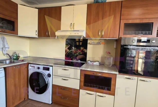 Агенция за недвижими имоти - Имоти Премиер - имот - 1247328, Цена: 550 EUR
