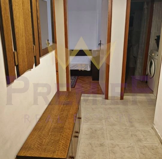 ТРИСТАЕН АПАРТАМЕНТ, КОЛХОЗЕН ПАЗАР - - снимка 11 - Имоти Премиер