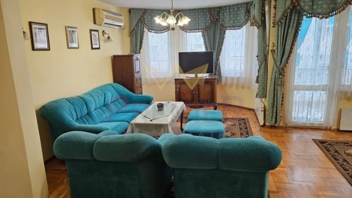 ТРИСТАЕН АПАРТАМЕНТ, КОЛХОЗЕН ПАЗАР -  - снимка 2 - Имоти Премиер