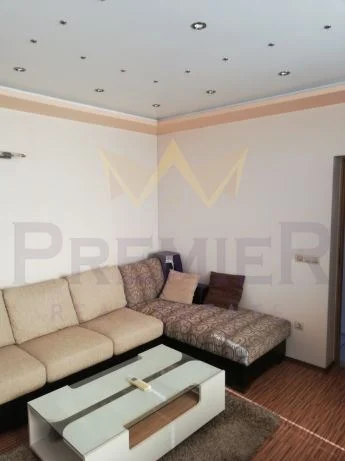 ТРИСТАЕН АПАРТАМЕНТ КОЛХОЗЕН ПАЗАР -  - снимка 3 - Имоти Премиер