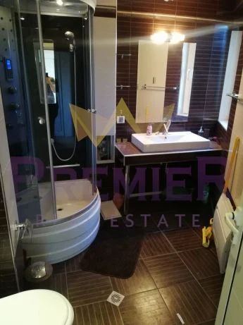 ТРИСТАЕН АПАРТАМЕНТ КОЛХОЗЕН ПАЗАР -  - снимка 3 - Имоти Премиер