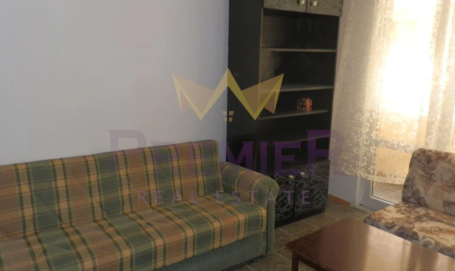 ТРИСТАЕН АПАРТАМЕНТ КОЛХОЗЕН ПАЗАР -  - снимка 3 - Имоти Премиер