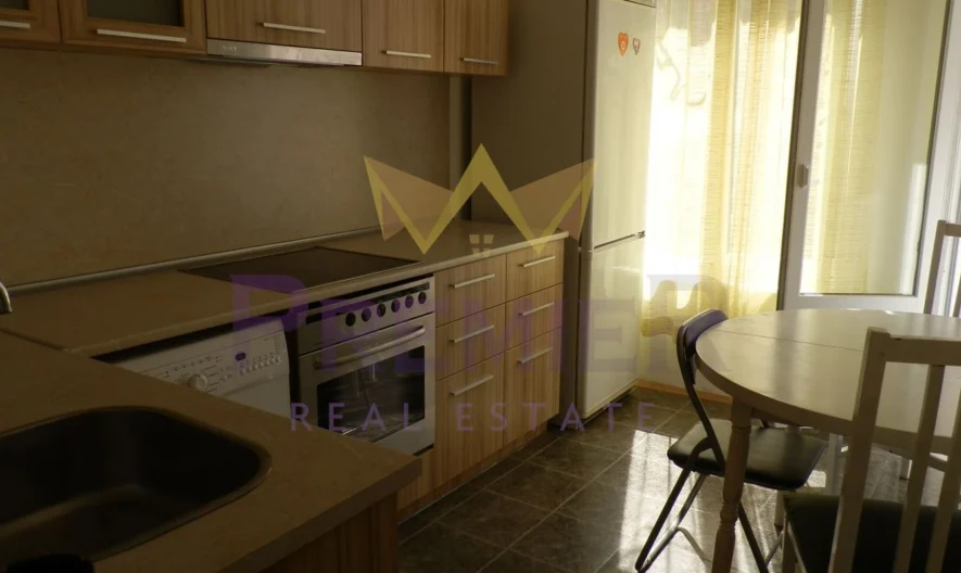 ТРИСТАЕН АПАРТАМЕНТ КОЛХОЗЕН ПАЗАР -  - снимка 3 - Имоти Премиер