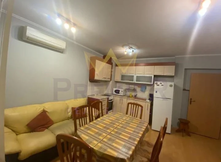 ТРИСТАЕН АПАРТАМЕНТ, КОНФУТО - - снимка 1 - Имоти Премиер