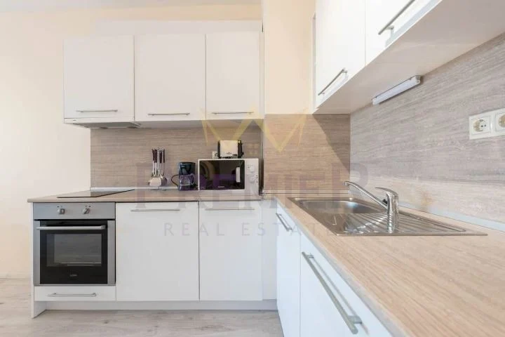 ТРИСТАЕН АПАРТАМЕНТ, КВ. АСПАРУХОВО -  - снимка 2 - Имоти Премиер