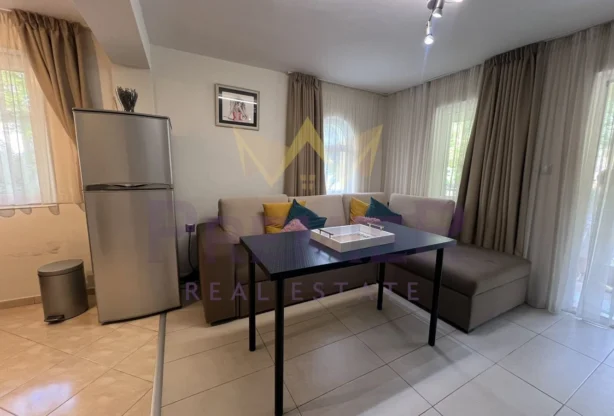Агенция за недвижими имоти - Имоти Премиер - имот - 1239113, Цена: 500 EUR