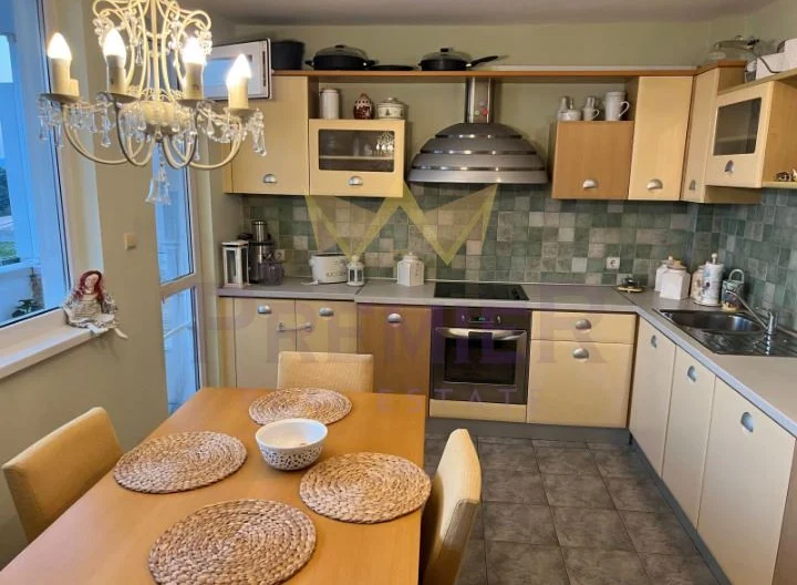 ТРИСТАЕН АПАРТАМЕНТ, КВ. БРИЗ -  - снимка 1 - Имоти Премиер