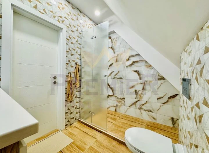 ТРИСТАЕН АПАРТАМЕНТ, КВ. БРИЗ -  - снимка 13 - Имоти Премиер