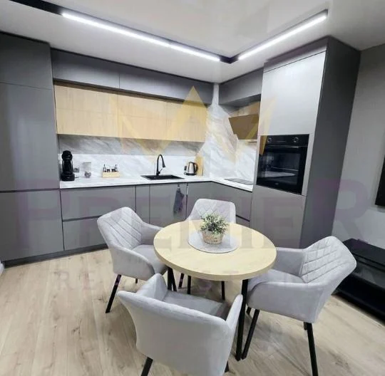 ТРИСТАЕН АПАРТАМЕНТ, КВ. БРИЗ - - снимка 4 - Имоти Премиер