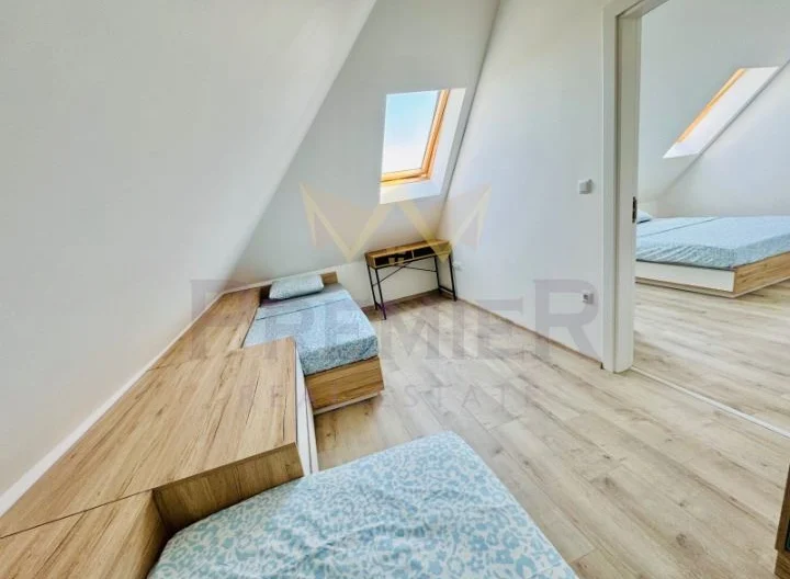 ТРИСТАЕН АПАРТАМЕНТ, КВ. БРИЗ -  - снимка 8 - Имоти Премиер