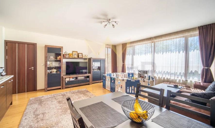 ТРИСТАЕН АПАРТАМЕНТ, кв. Бриз/ ПЪРВА ЛИНИЯ -  - снимка 1 - Имоти Премиер