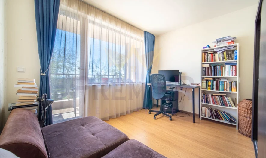 ТРИСТАЕН АПАРТАМЕНТ, кв. Бриз/ ПЪРВА ЛИНИЯ -  - снимка 10 - Имоти Премиер