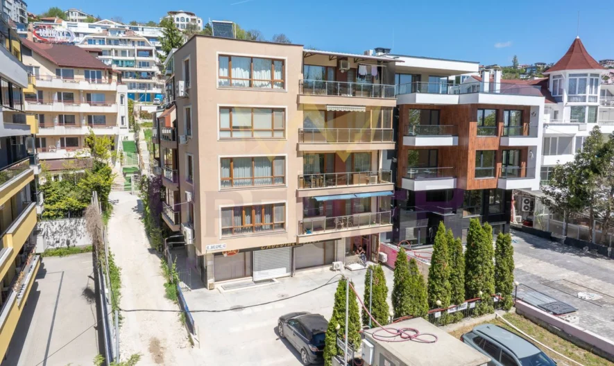 ТРИСТАЕН АПАРТАМЕНТ, кв. Бриз/ ПЪРВА ЛИНИЯ -  - снимка 19 - Имоти Премиер