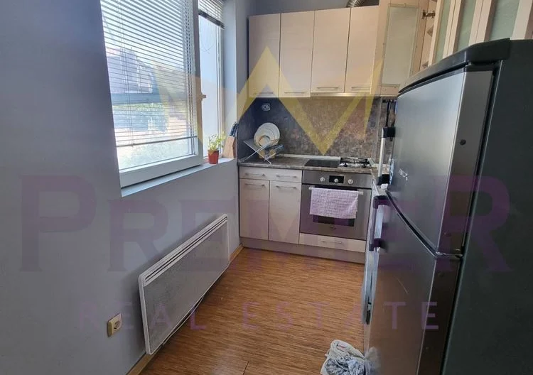 ТРИСТАЕН АПАРТАМЕНТ, КВ. ЛЕВСКИ -  - снимка 1 - Имоти Премиер