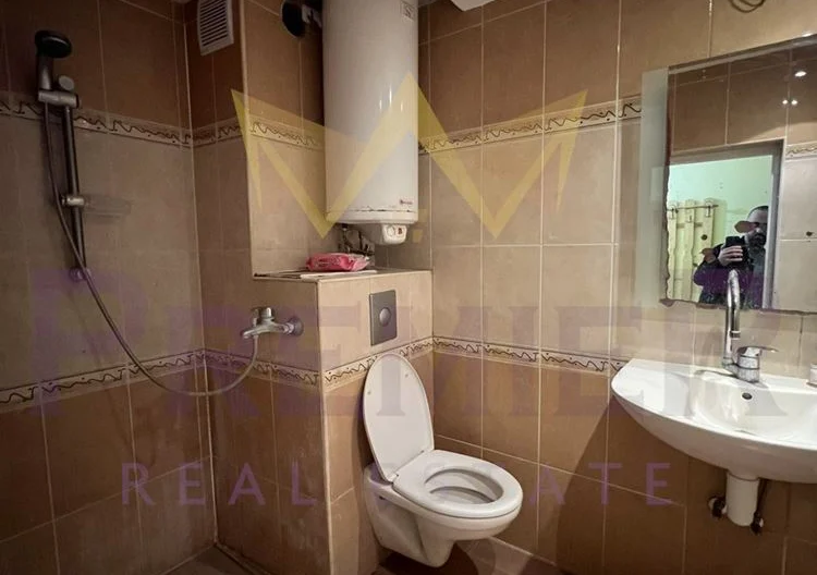 ТРИСТАЕН АПАРТАМЕНТ, КВ. ЛЕВСКИ - - снимка 10 - Имоти Премиер