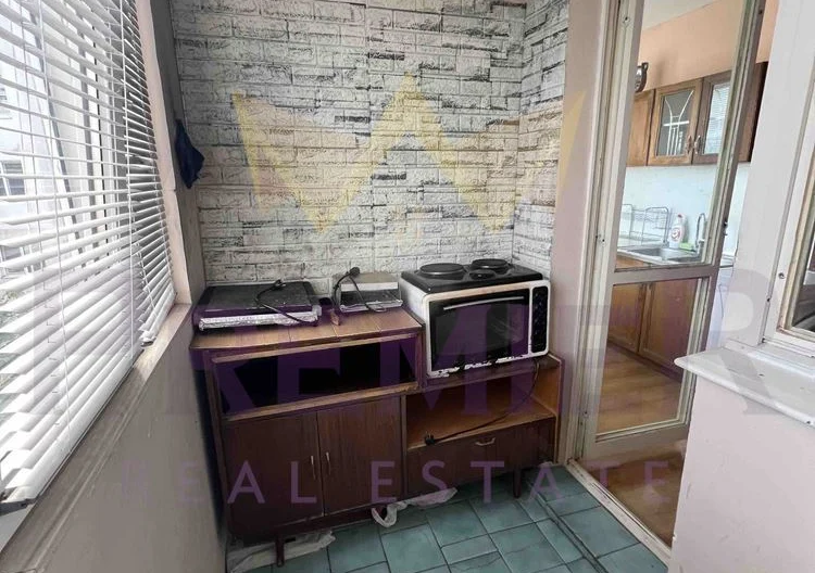 ТРИСТАЕН АПАРТАМЕНТ, КВ. ЛЕВСКИ -  - снимка 10 - Имоти Премиер