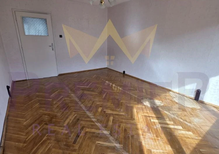 Тристаен апартамент, кв. Левски -  - снимка 12 - Имоти Премиер