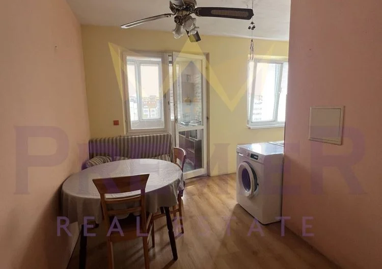 ТРИСТАЕН АПАРТАМЕНТ, КВ. ЛЕВСКИ - - снимка 2 - Имоти Премиер