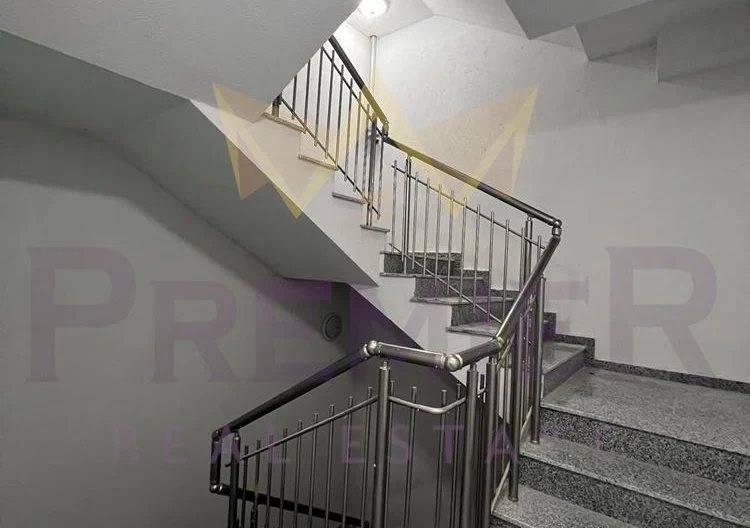 ТРИСТАЕН АПАРТАМЕНТ, КВ. ЛЕВСКИ -  - снимка 21 - Имоти Премиер