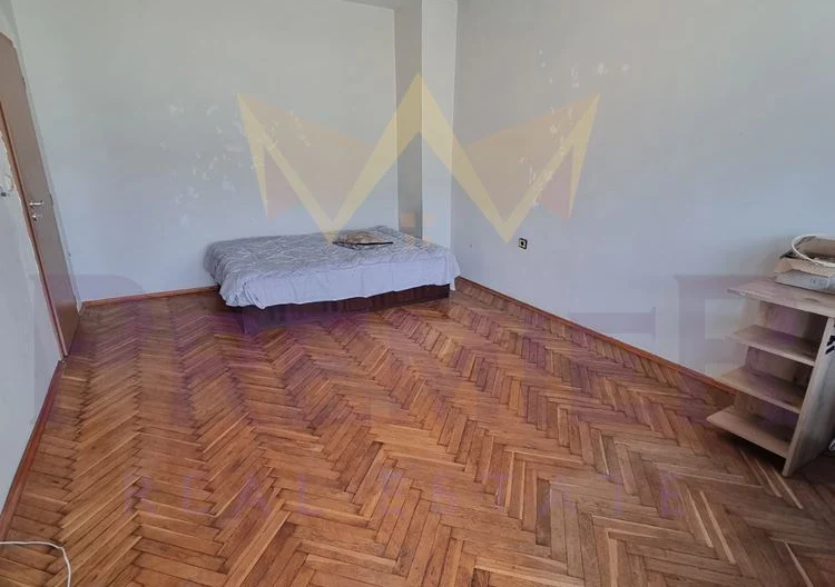 ТРИСТАЕН АПАРТАМЕНТ, КВ. ЛЕВСКИ -  - снимка 5 - Имоти Премиер