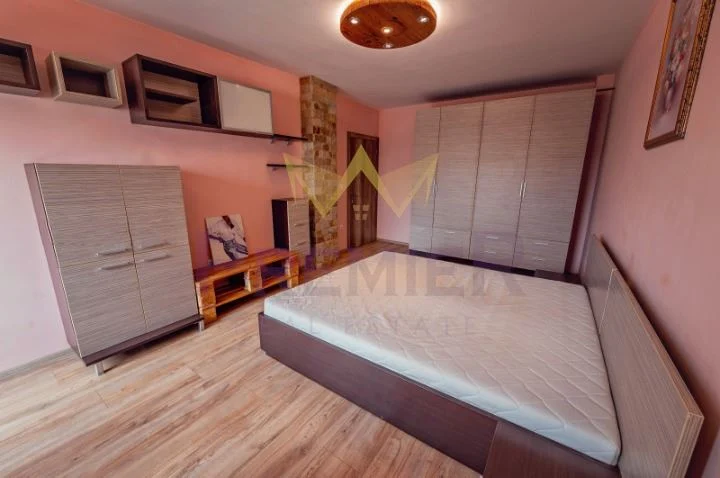 ТРИСТАЕН АПАРТАМЕНТ, КВ. ЛЕВСКИ -  - снимка 7 - Имоти Премиер