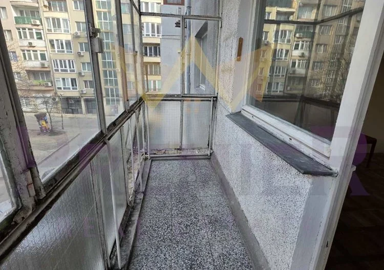 Тристаен апартамент, кв. Левски -  - снимка 9 - Имоти Премиер