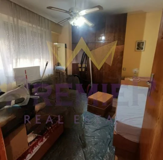 Тристаен апартамент кв. Славейков -  - снимка 2 - Имоти Премиер