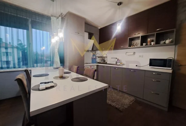 Агенция за недвижими имоти - Имоти Премиер - имот - 1178275, Цена: 800 EUR