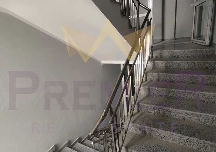 Тристаен апартамент кв.Аспарухово -  - снимка 6 - Имоти Премиер