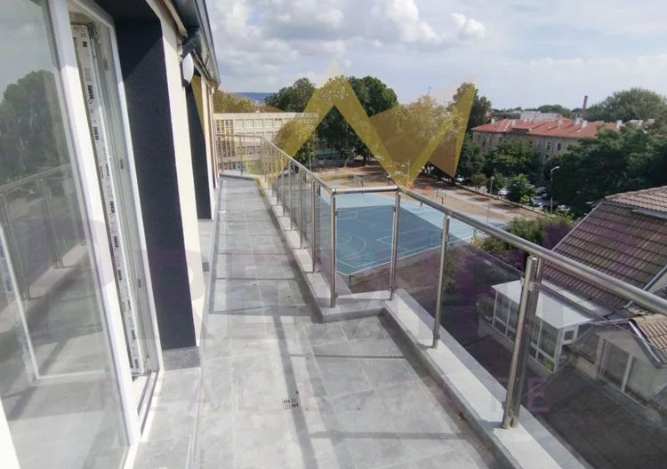 Тристаен апартамент кв.Аспарухово - - снимка 9 - Имоти Премиер