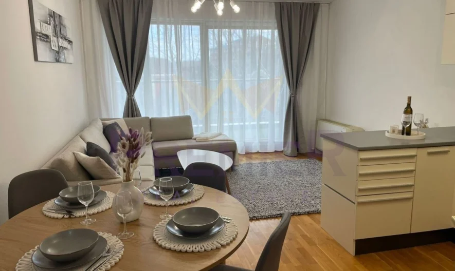 Тристаен апартамент кв.Витоша -  - снимка 1 - Имоти Премиер