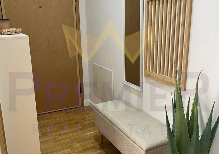 Тристаен апартамент кв.Витоша -  - снимка 11 - Имоти Премиер