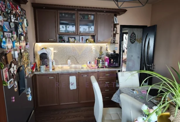 Агенция за недвижими имоти - Имоти Премиер - имот - 1195110, Цена: 160000 EUR