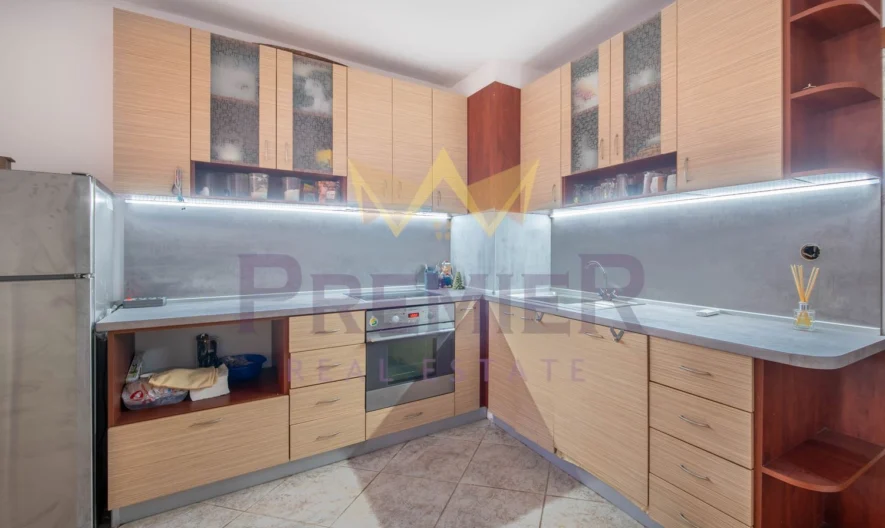 ТРИСТАЕН АПАРТАМЕНТ, ЛЕВСКИ - - снимка 1 - Имоти Премиер