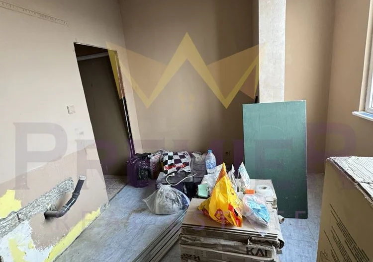 Тристаен апартамент ЛЕВСКИ -  - снимка 10 - Имоти Премиер