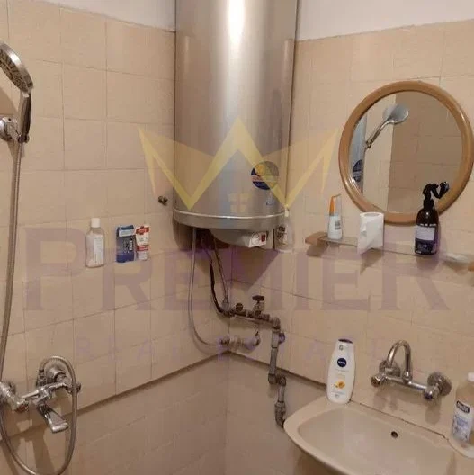 ТРИСТАЕН АПАРТАМЕНТ, ЛЕВСКИ -  - снимка 11 - Имоти Премиер