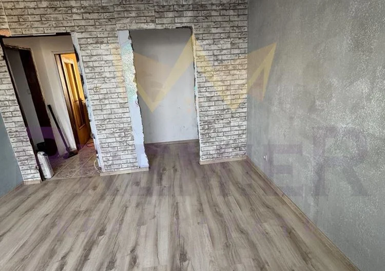 Тристаен апартамент ЛЕВСКИ -  - снимка 2 - Имоти Премиер