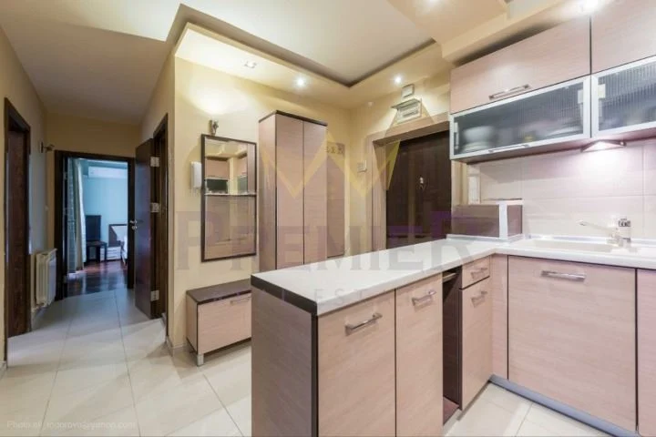 ТРИСТАЕН АПАРТАМЕНТ ЛЕВСКИ -  - снимка 3 - Имоти Премиер