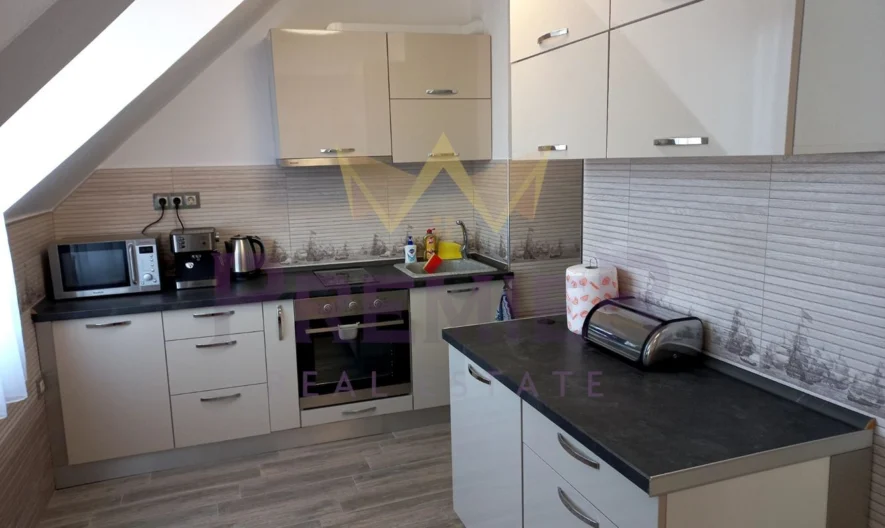 ТРИСТАЕН АПАРТАМЕНТ, ЛЯТНО КИНО ТРАКИЯ - - снимка 1 - Имоти Премиер