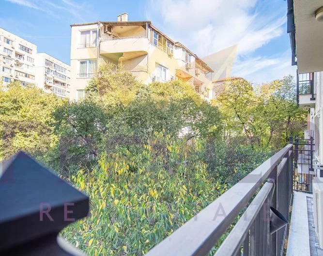 ТРИСТАЕН АПАРТАМЕНТ, ЛЯТНО КИНО ТРАКИЯ - - снимка 11 - Имоти Премиер