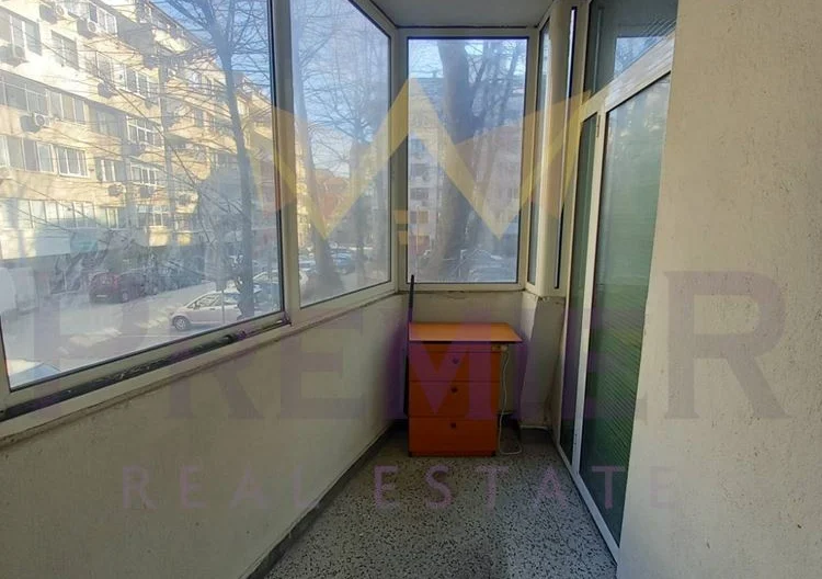 ТРИСТАЕН АПАРТАМЕНТ ЛЯТНО КИНО ТРАКИЯ - - снимка 16 - Имоти Премиер