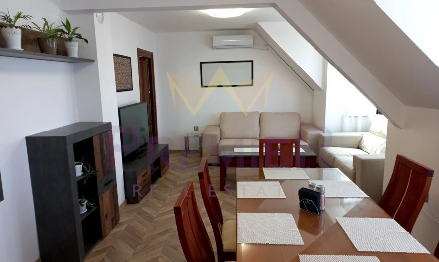 ТРИСТАЕН АПАРТАМЕНТ, ЛЯТНО КИНО ТРАКИЯ - - снимка 4 - Имоти Премиер