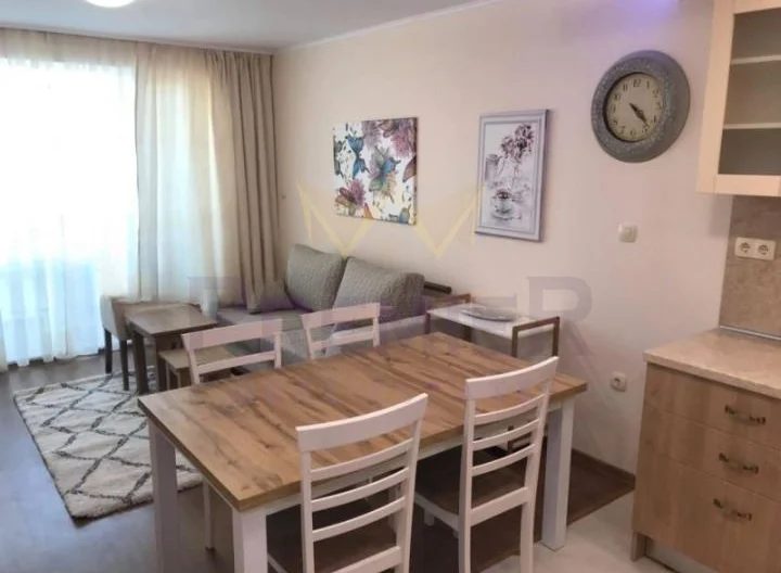 ТРИСТАЕН АПАРТАМЕНТ М-Т КАБАКУМ - - снимка 2 - Имоти Премиер